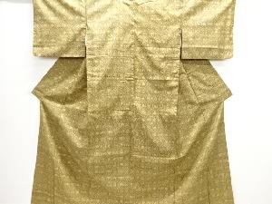 亀甲に花模様本場大島紬着物(染)